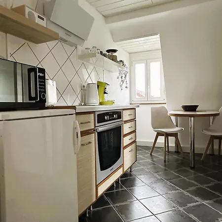 Apartament Pauline *